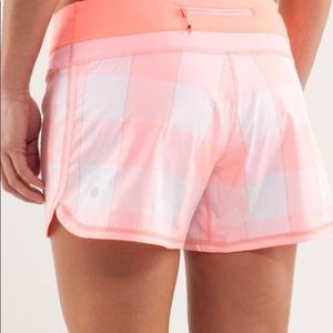 Groovy Run Size 8 Lululemon shorts